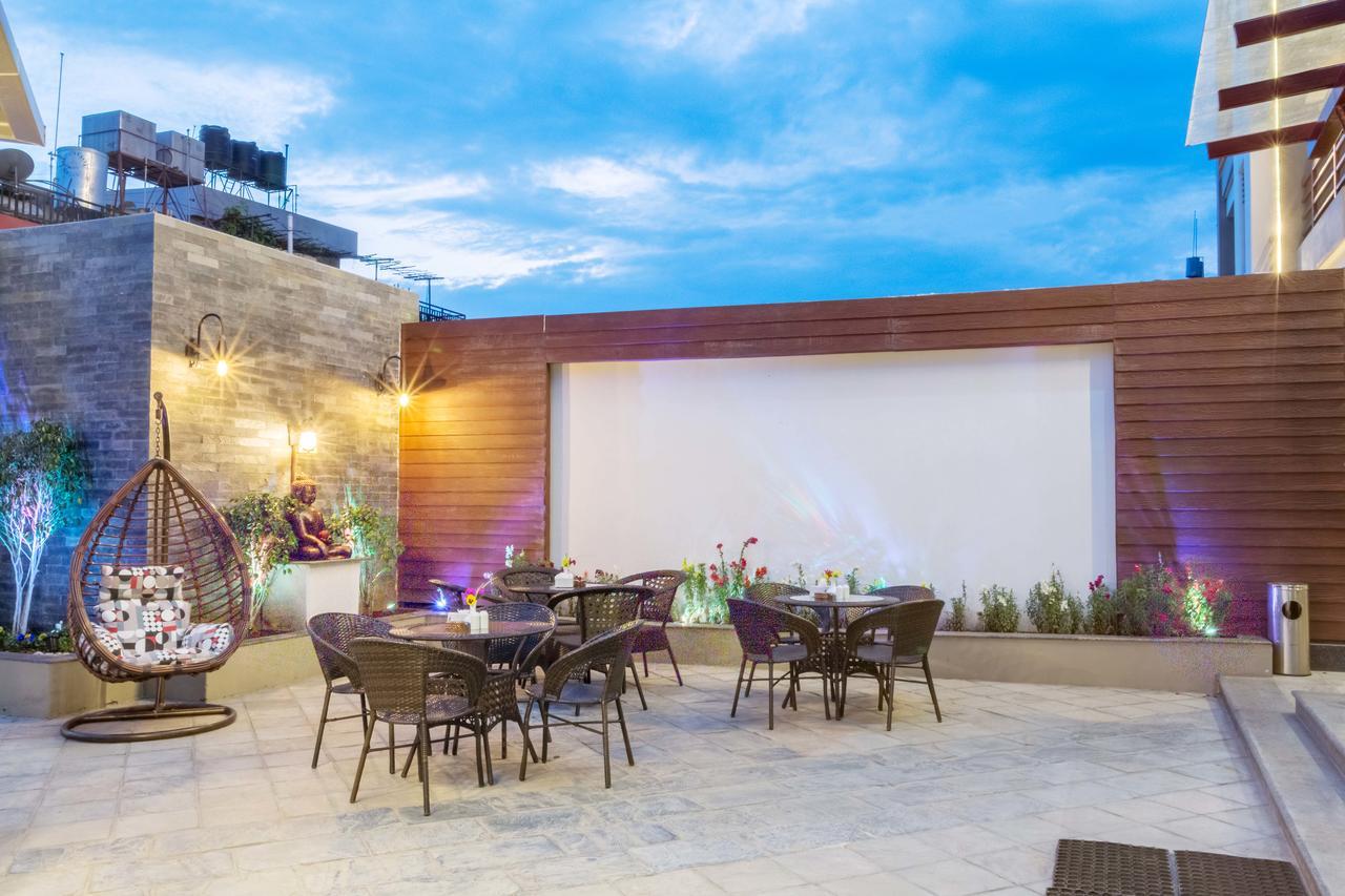פוקהרה Hotel Lake Paradise מראה חיצוני תמונה