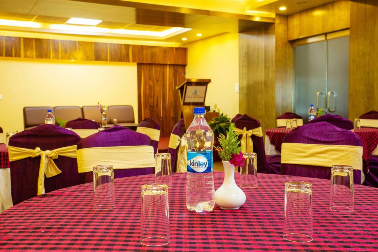 פוקהרה Hotel Lake Paradise מראה חיצוני תמונה