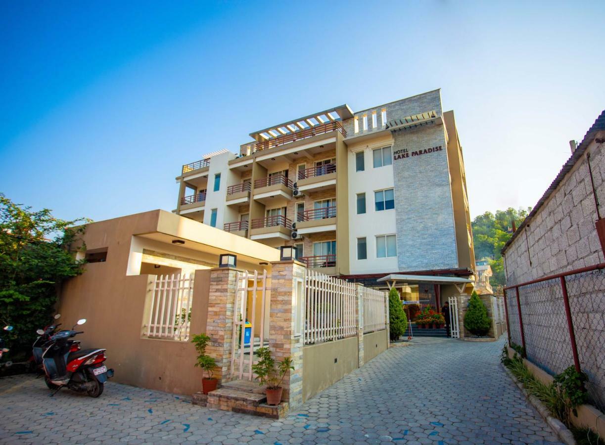 פוקהרה Hotel Lake Paradise מראה חיצוני תמונה